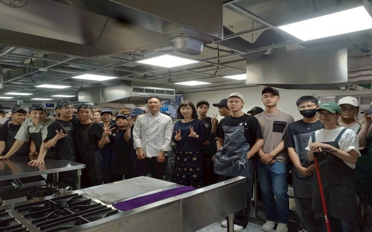 西廚教室/”創意輕食製作”課程