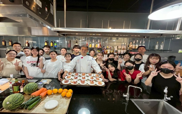 🍎🍹【114-2 吧檯課程－立體雕刻與調酒創意實作】🍹🍎